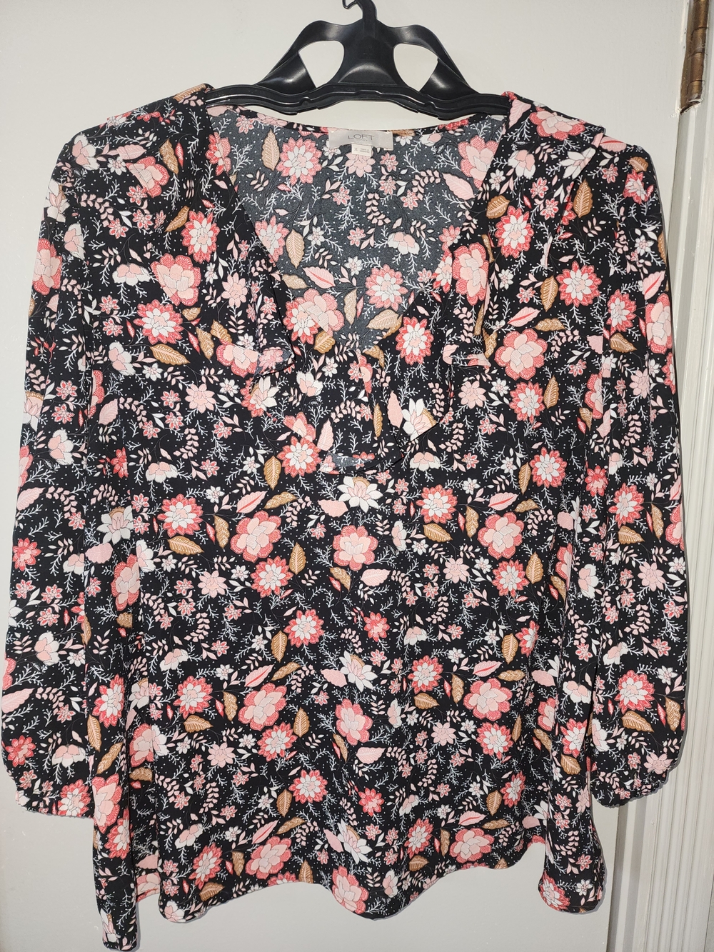 LOFT Black Floral V-Neck Long Sleeve Blouse